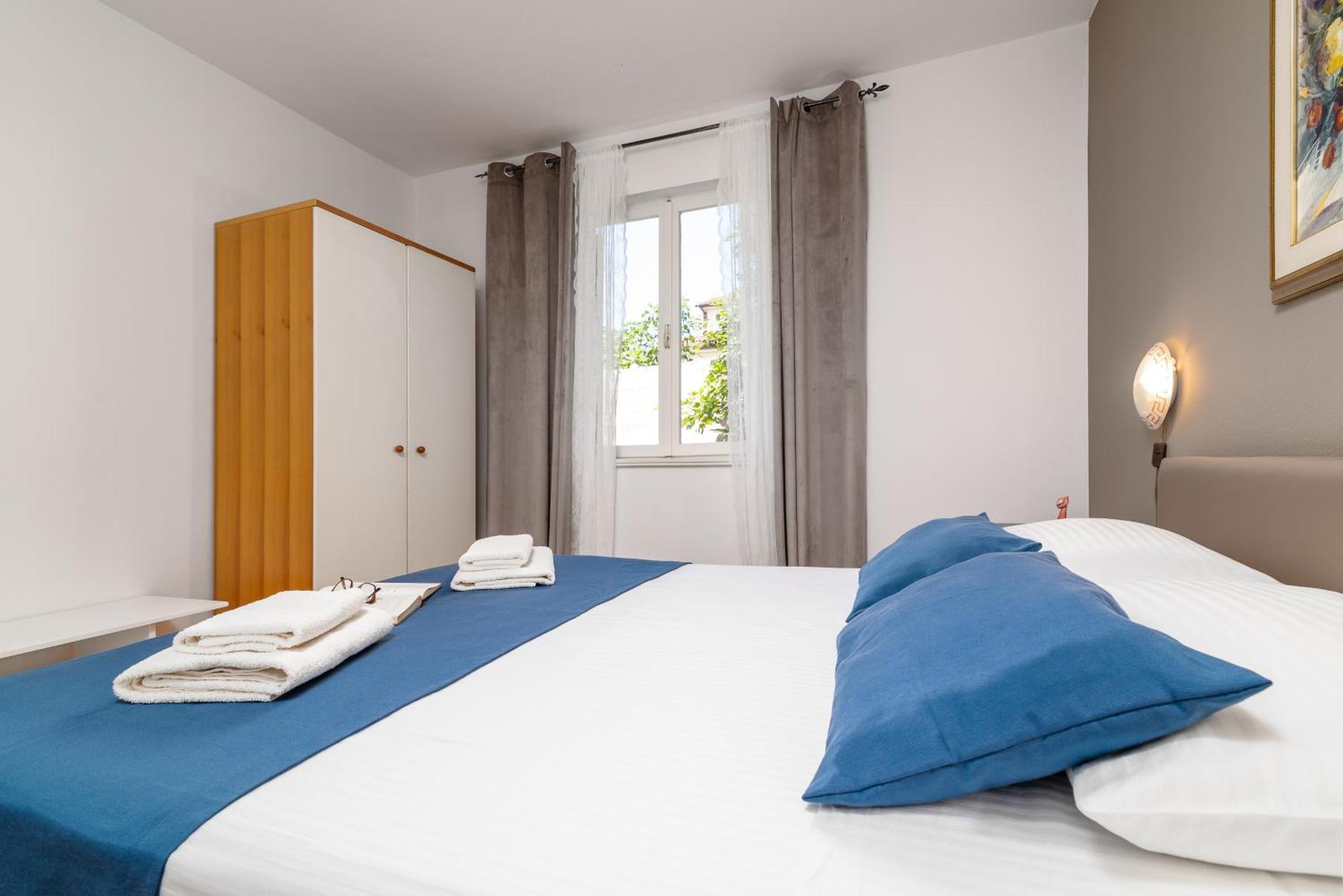 Apartments With A Parking Space Fazana - 18334 客房 照片